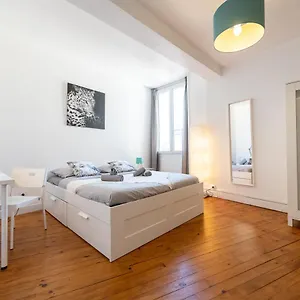 https://kasa-zambeze-spacieux-wifi.hotels-rhonealpes.com